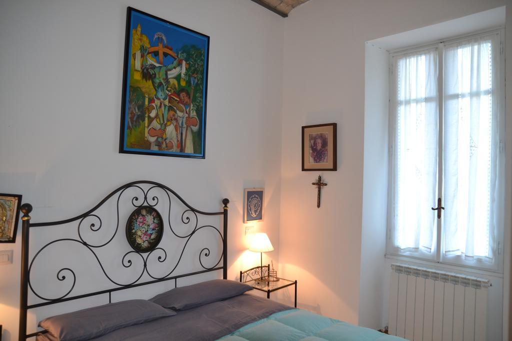Al Ponte Vecchio Apartment Dolceacqua Exterior photo