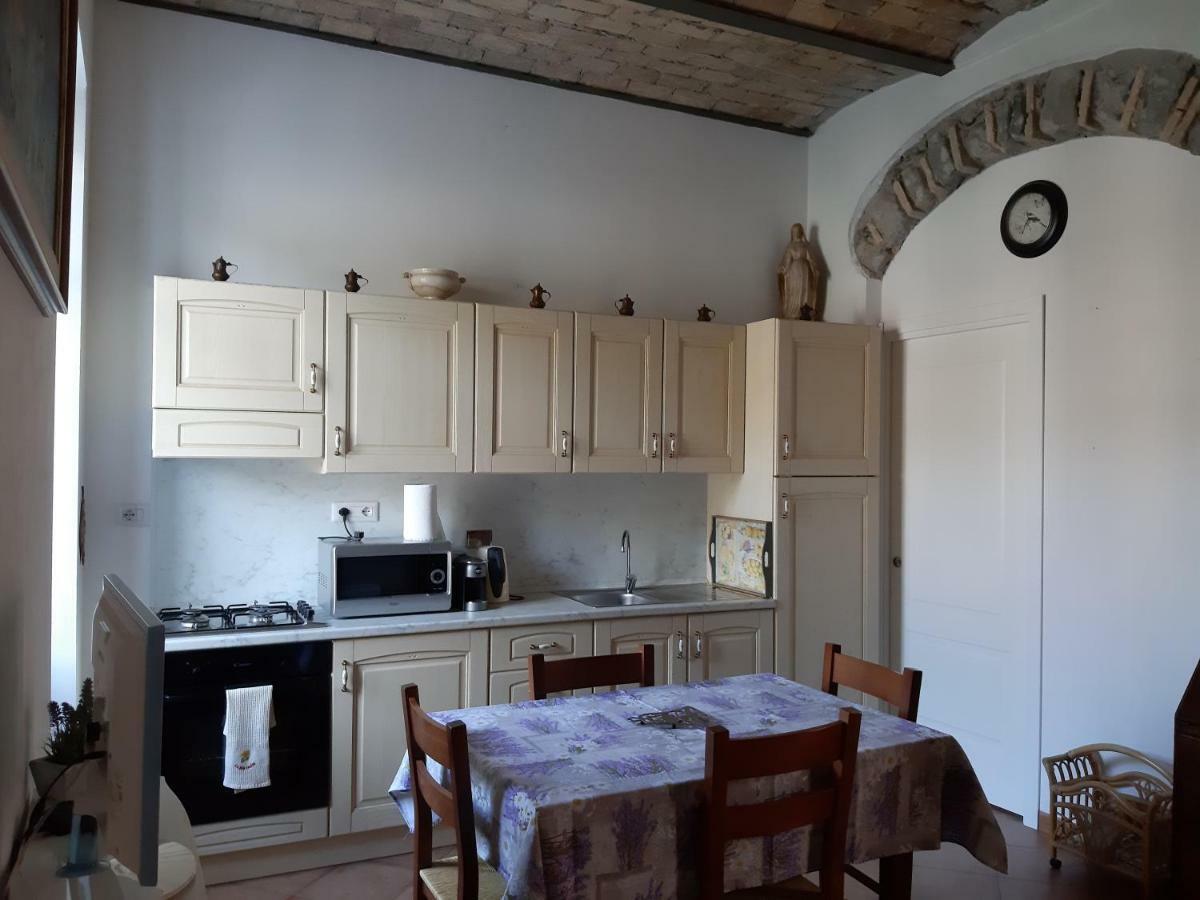 Al Ponte Vecchio Apartment Dolceacqua Exterior photo